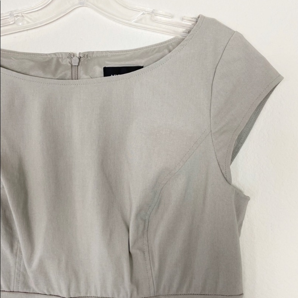 Adrianna Papell Sheath Dress Gray/ Beige Size 10 - Picture 3 of 8